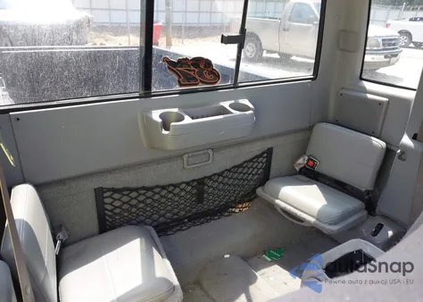 1998 Ford Ranger Splash/Xl/Xlt from USA, damaged, VIN 1FTZR15U8WTA71405